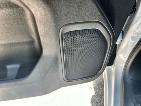 Certified 2025 Chevrolet Silverado 1500 Custom image 23