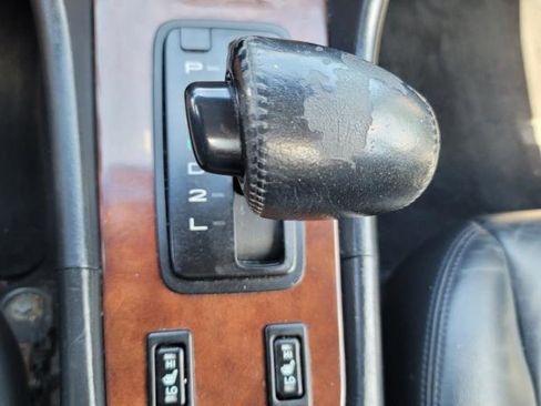 Used 2000 Lexus ES 330 FWD image 27