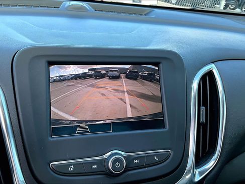 Used 2022 Chevrolet Equinox LT FWD image 26