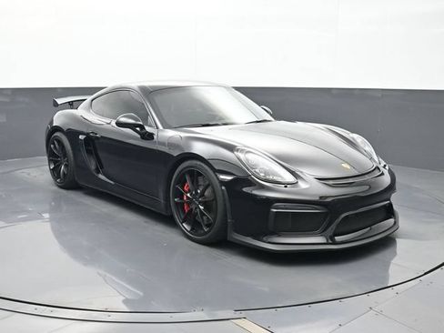 Certified 2016 Porsche Cayman GT4 RWD image 18