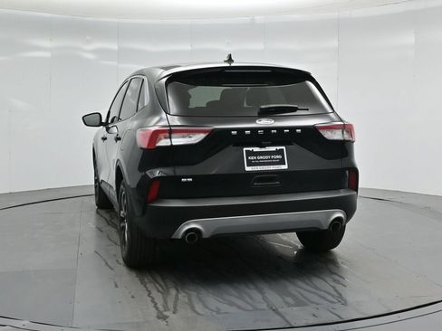 Certified 2022 Ford Escape SE image 26