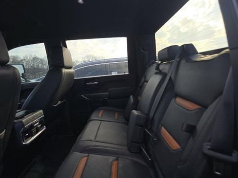 Used 2021 GMC Sierra 2500 AT4 w/ Gooseneck/5TH Wheel Package image 4