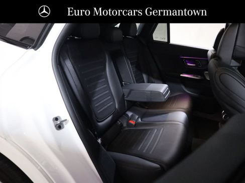 Used 2023 Mercedes-Benz GLC 300 4MATIC w/ AMG Line image 43