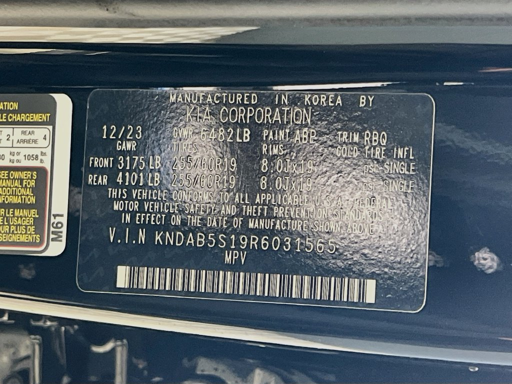 Certified 2024 Kia EV9 Light Long Range RWD image 14