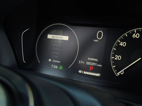 Certified 2025 Honda Pilot TrailSport image 42