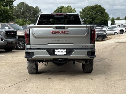 New 2026 GMC Sierra 2500 AT4 w/ AT4 Premium Plus Package AWD/4WD image 3