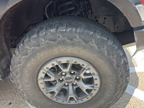 Used 2022 Ford F150 Raptor w/ Raptor 37 Performance Package AWD/4WD image 6