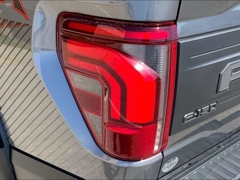 Used 2024 Ford F150 Raptor AWD/4WD image 28