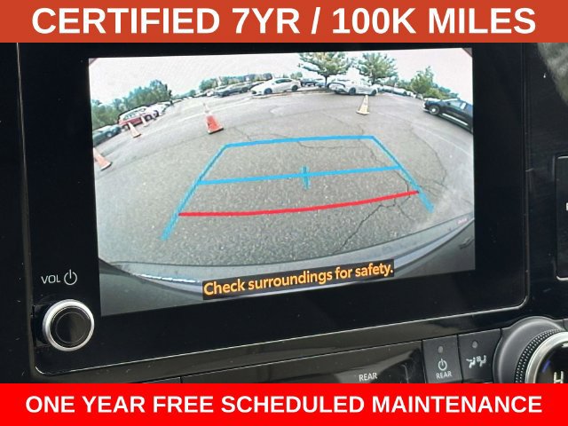 Used 2023 Toyota Highlander XLE AWD/4WD image 21