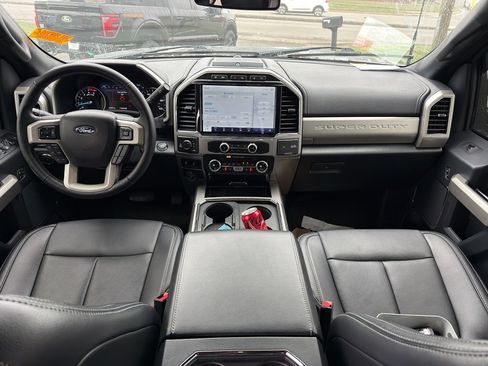 Used 2022 Ford F250 Lariat w/ Tremor Off-Road Package image 12