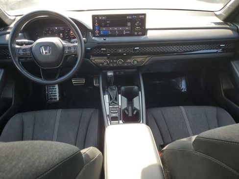 Used 2023 Honda Accord Sport image 9