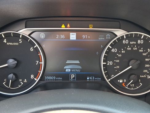 Certified 2024 Nissan Altima 2.5 SV w/ SV Premium Package AWD/4WD image 23