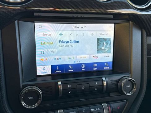 Used 2020 Ford Mustang Shelby GT500 w/ Technology Package image 20