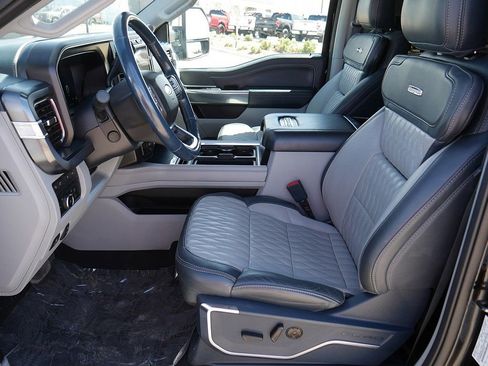 Used 2024 Ford F350 Limited image 10