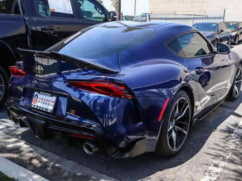 Used 2020 Toyota Supra Premium w/ Driver Assist Package RWD image 6