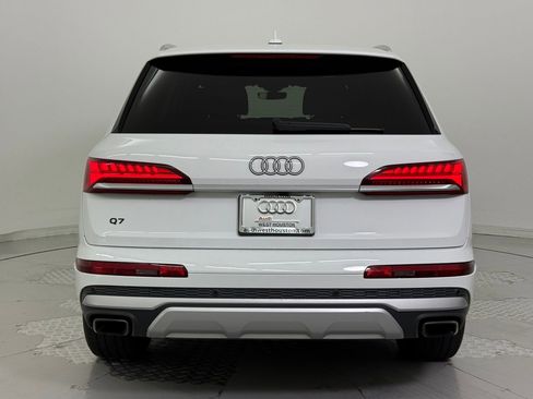Used 2025 Audi Q7 3.0T Premium Plus image 10