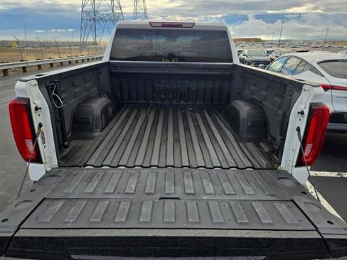 Used 2023 GMC Sierra 1500 SLT w/ SLT Premium Package AWD/4WD image 13