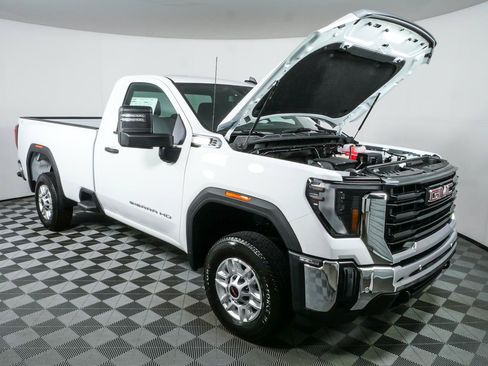 New 2026 GMC Sierra 2500 Pro w/ 1SA Pro Safety Plus Package AWD/4WD image 25
