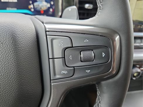 Used 2026 Chevrolet Silverado 1500 High Country w/ Technology Package AWD/4WD image 18