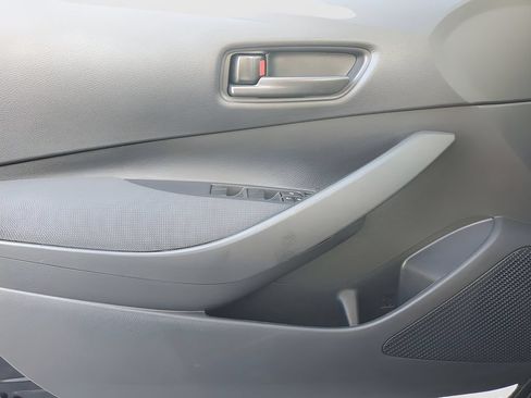 Used 2024 Toyota Corolla LE FWD image 18