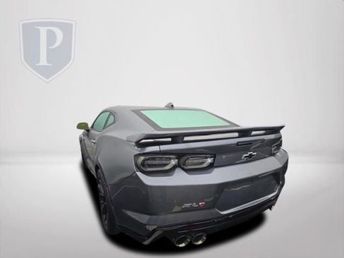 Used 2020 Chevrolet Camaro ZL1 image 7