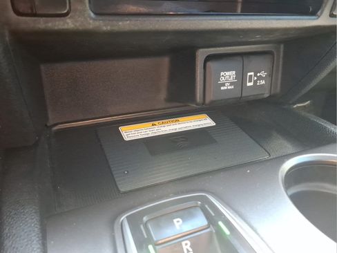 Certified 2022 Honda Pilot Special Edition image 23