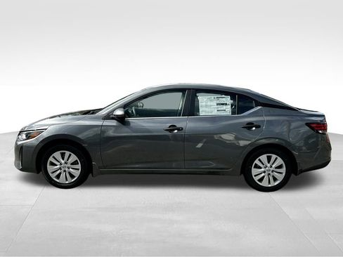 New 2025 Nissan Sentra S image 3