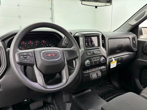 New 2026 GMC Sierra 1500 Pro image 3