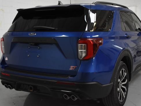Used 2021 Ford Explorer ST w/ Equipment Group 401A AWD/4WD image 3