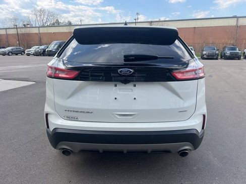 Used 2024 Ford Edge Titanium image 6