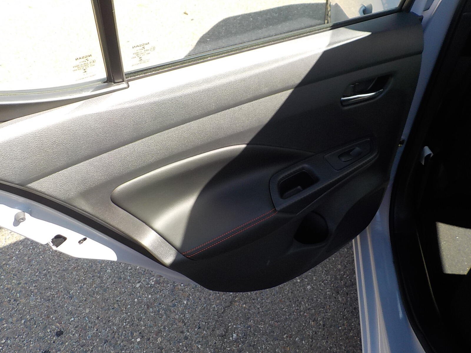 Used 2025 Nissan Versa SR w/ Trunk Package FWD image 18