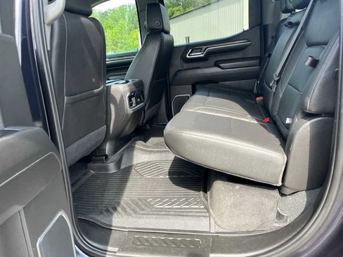 Used 2022 Chevrolet Silverado 1500 LTZ AWD/4WD image 8