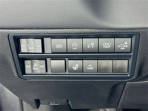 New 2026 Toyota Tundra Platinum image 10