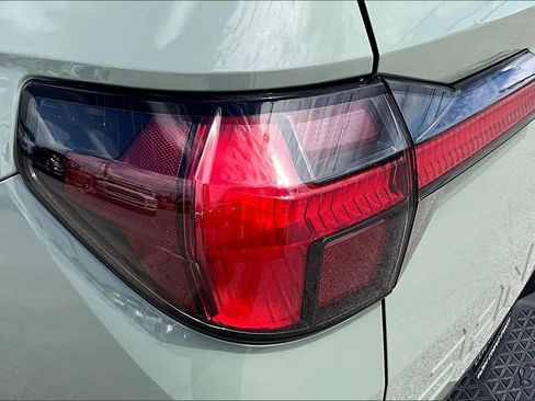 Used 2022 Hyundai Santa Cruz SEL AWD/4WD image 25