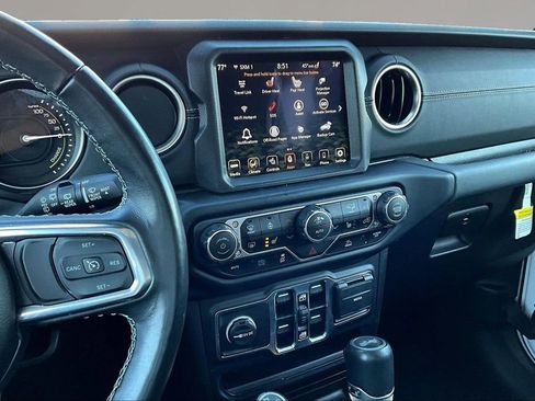 Used 2023 Jeep Wrangler Unlimited Sahara w/ Cold Weather Group image 9