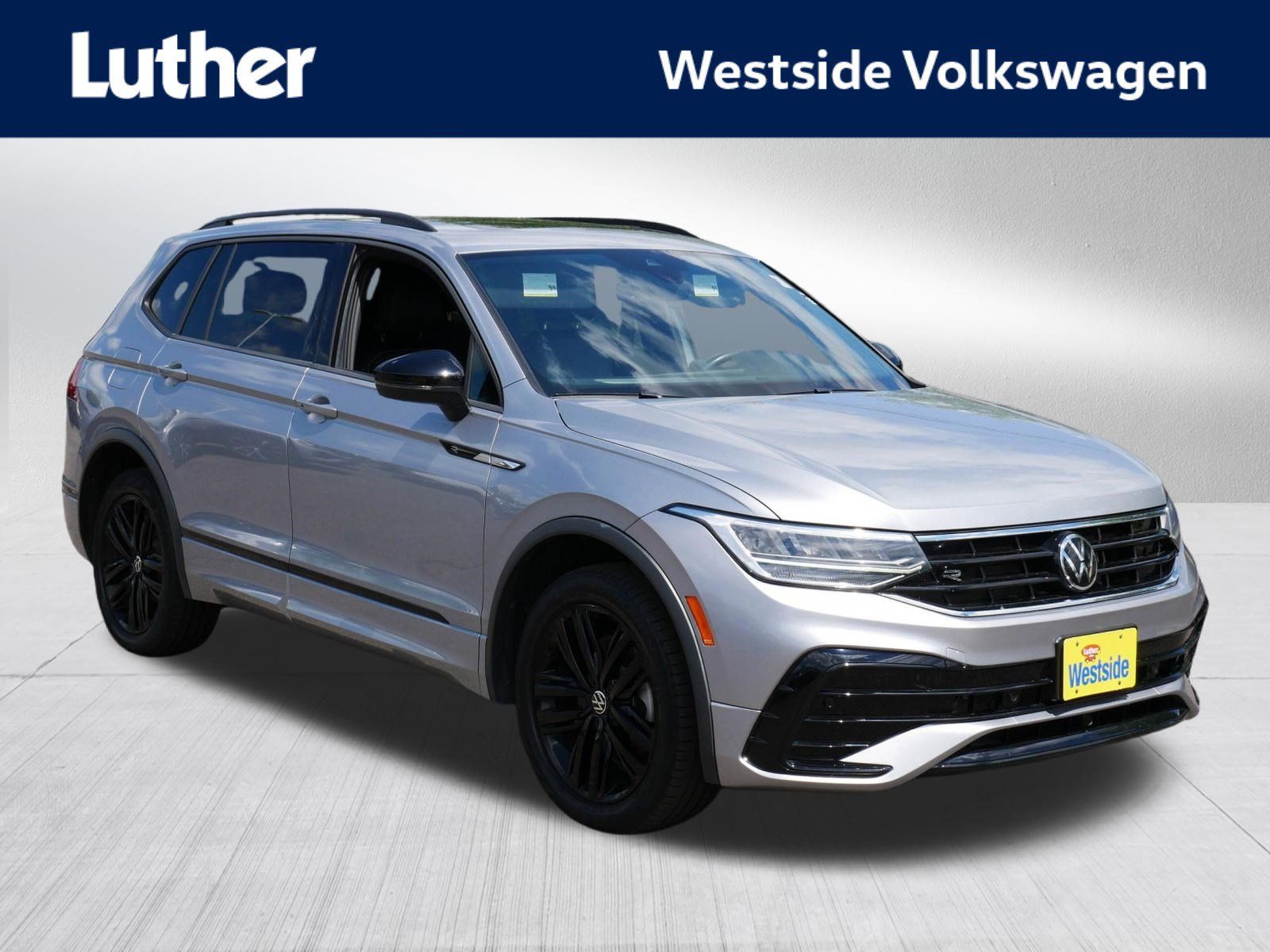 Certified 2022 Volkswagen Tiguan SE R-Line AWD/4WD image 1