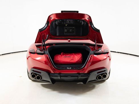 Certified 2025 Ferrari Roma Spider RWD image 39