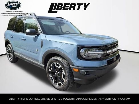 Used 2024 Ford Bronco Sport Outer Banks w/ Tech Package AWD/4WD image 10
