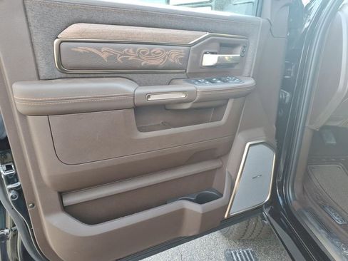 New 2026 RAM 2500 Limited image 12