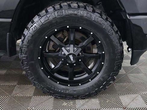 Used 2019 RAM 1500 Big Horn AWD/4WD image 17