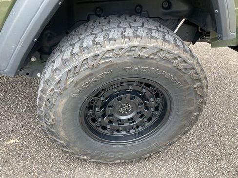 Used 2024 Jeep Wrangler Sport S image 13