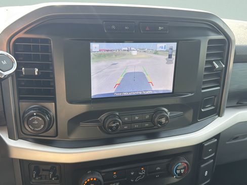 Used 2021 Ford F150 XLT w/ Trailer Tow Package AWD/4WD image 24