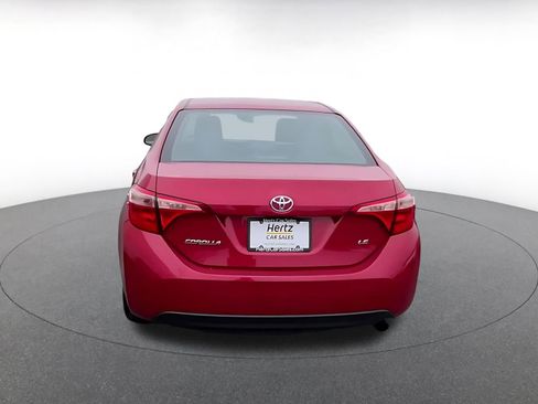 Used 2018 Toyota Corolla LE FWD image 12