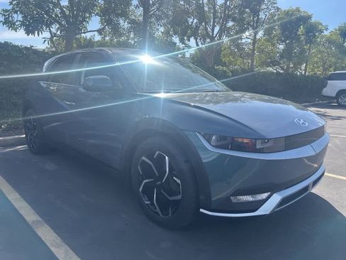 Used 2024 Hyundai Ioniq 5 SEL image 2