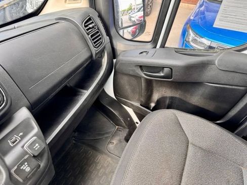 Used 2024 RAM ProMaster 1500 w/ Convenience Group FWD image 17