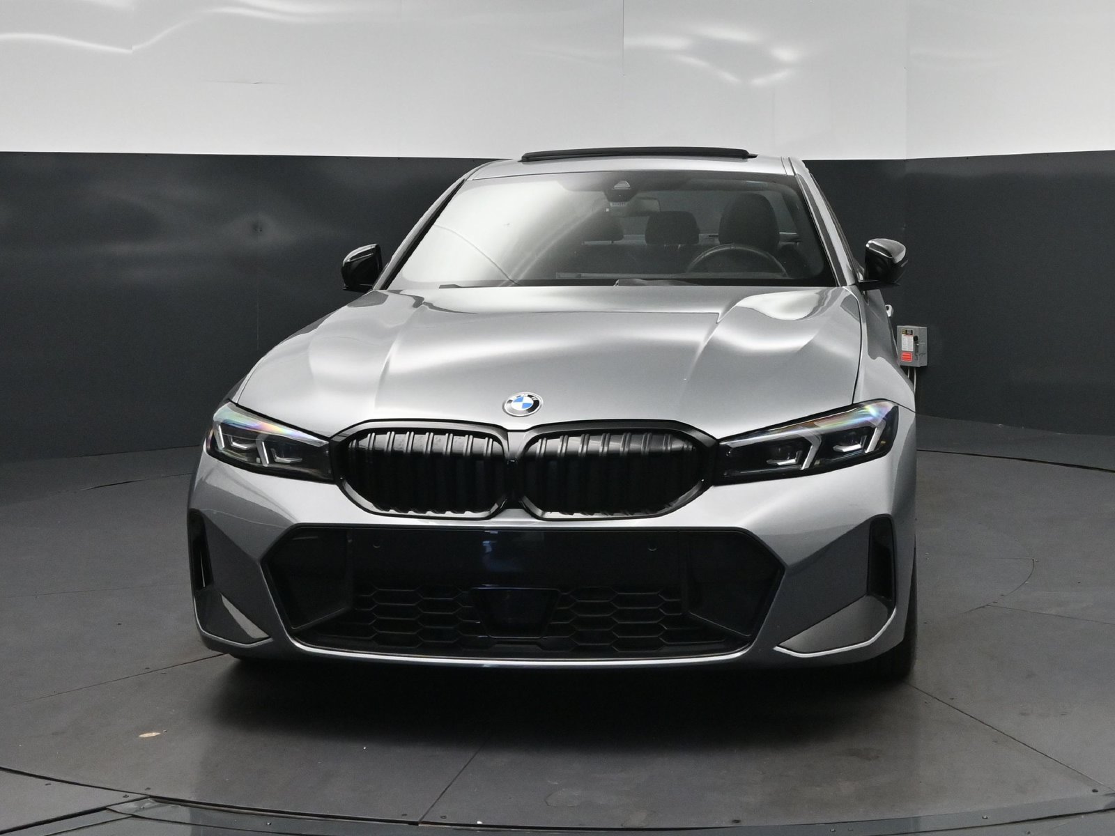 Certified 2026 BMW 330i Sedan w/ M Sport Package RWD image 10