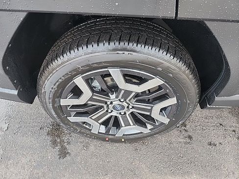 Certified 2026 Subaru Outback Touring XT AWD/4WD image 35