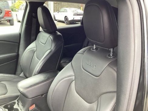 Used 2021 Jeep Cherokee Latitude Lux w/ Trailer Tow Group image 26