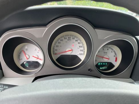 Used 2008 Dodge Avenger SXT FWD image 18