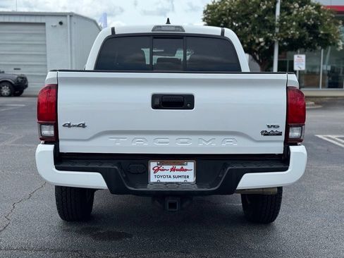 Used 2021 Toyota Tacoma SR AWD/4WD image 10